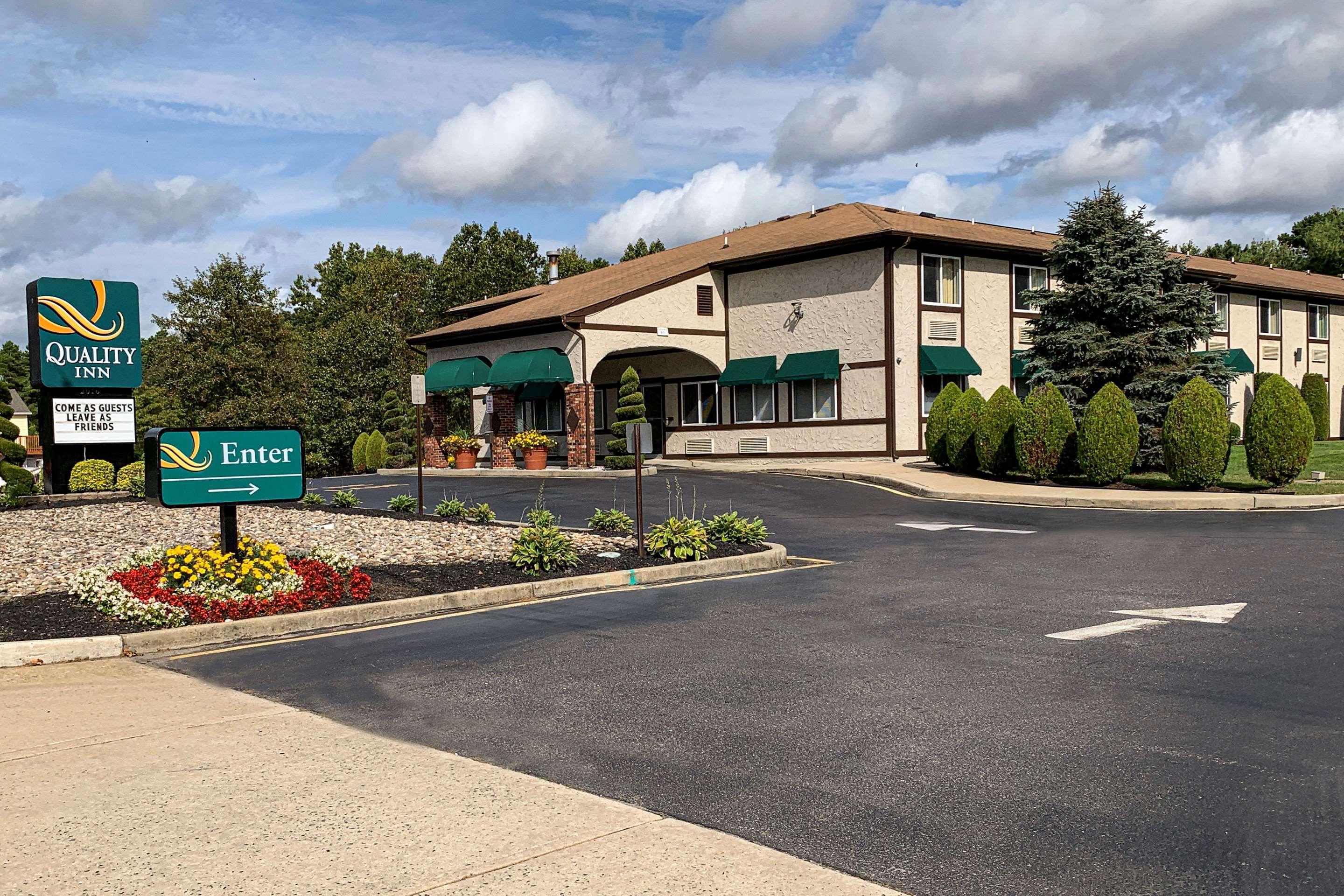 Quality Inn Near Toms River Corporate Park Manchester Township Exterior foto